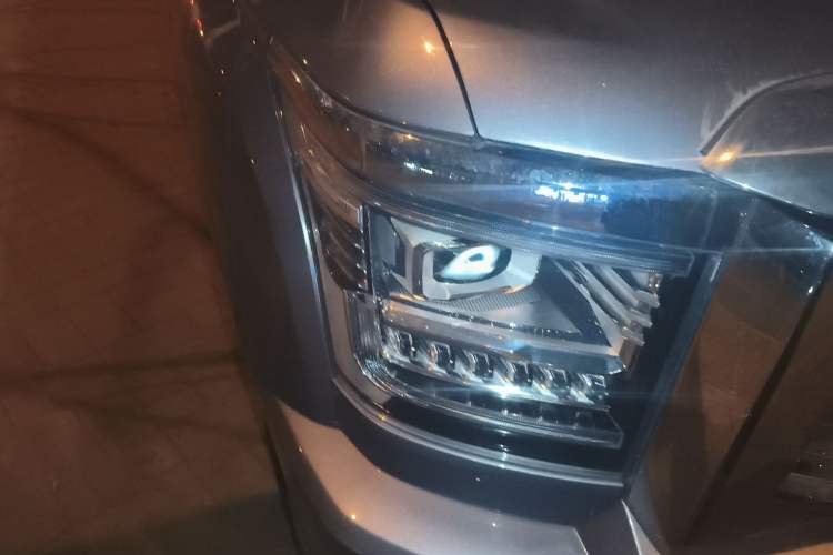 Used Haval H5 2023 2.0T Automatic All-Wheel Drive LinkedIn Gasoline Right Front Headlight