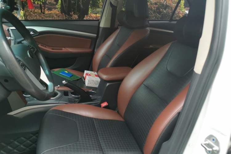 Used BYD G5 2014 1.5TID Automatic Prestige Model
