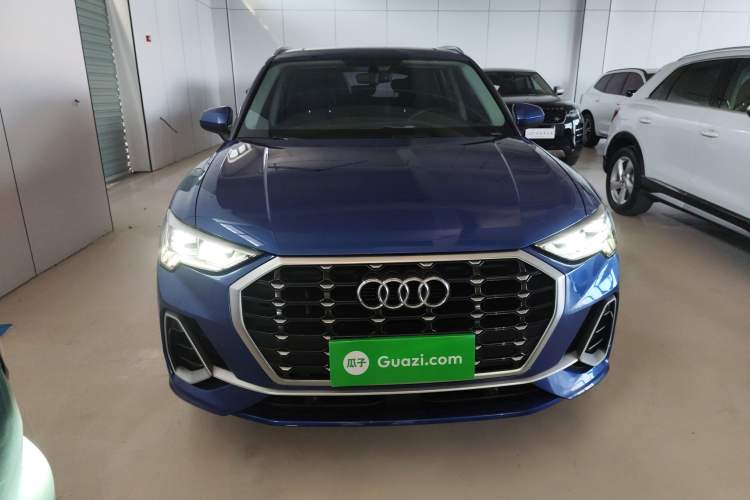 Used Audi Q3 2019 35 TFSI Advanced Dynamic Edition

