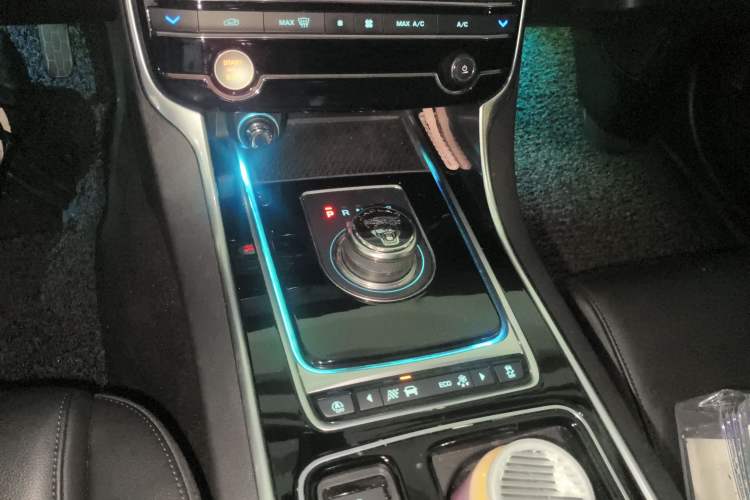 Used Jaguar XEL 2019 2.0T 200 PS Elite Edition