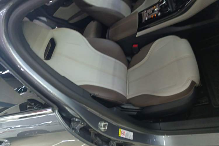 Used BYD Qin PLUS 2023 Champion Edition DM-i 55KM Leading Model Right Front Seat