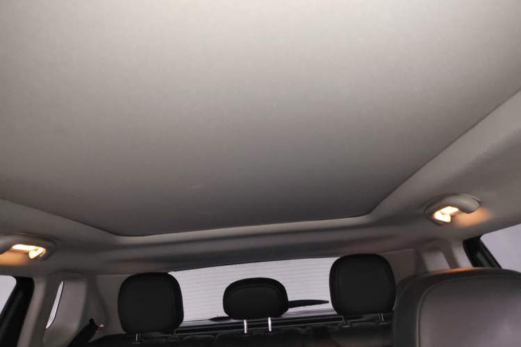 Used Jeep Compass 2017 200T Automatic Family Edition