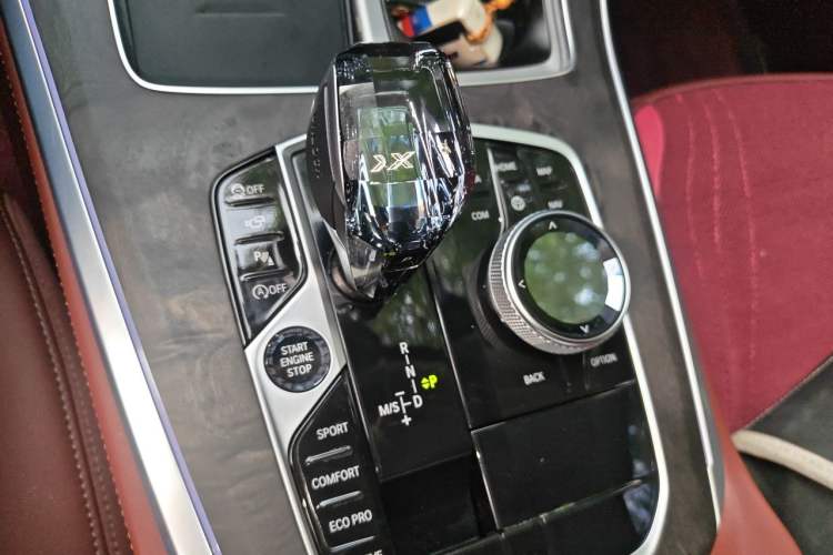 Used BMW X5 2022 xDrive 30Li Luxury M Sport Package
