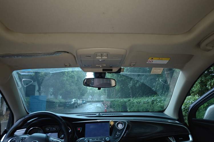 Used Buick Envision 2016 20T Two-Wheel-Drive Elite Model Headliner