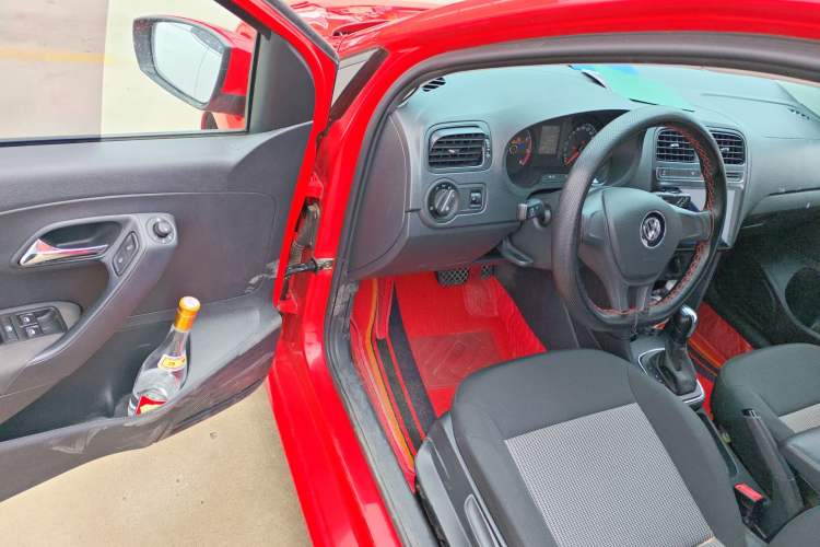 Used Volkswagen Polo 2018 1.5L Automatic Advanced Driving Model Driver Seat