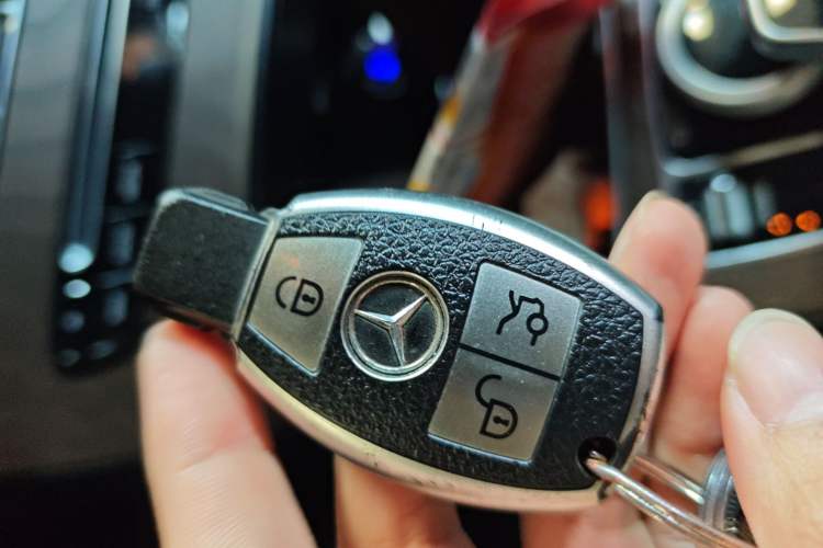 Used Mercedes-Benz GLC 2019 GLC 300 L 4MATIC Dynamic Model