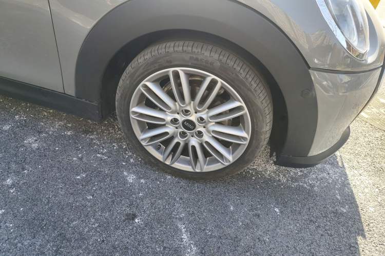 Used MINI MINI 2022 Updated 1.5T COOPER Classic Edition
