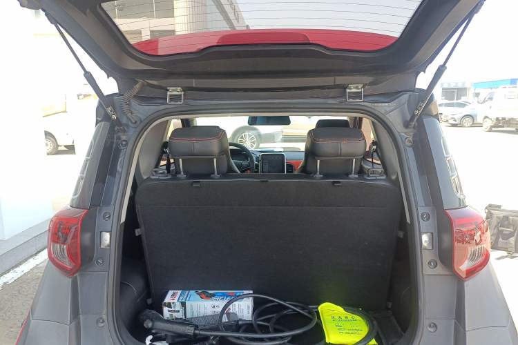 Used Chery QQ Little Ant 2021 200 000-Yuan Ant Fan Edition Talent Version NMC Battery 301 km Trunk