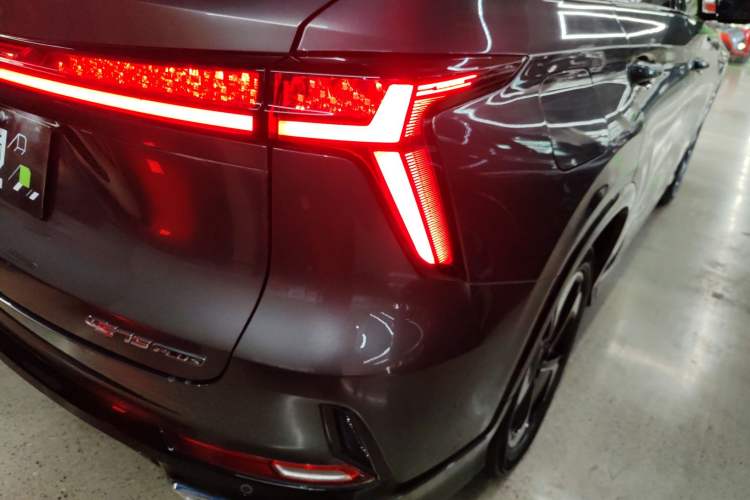 Used CHANGAN CS75 PLUS iDD 2023 ZhiDian iDD Smart Leading Model