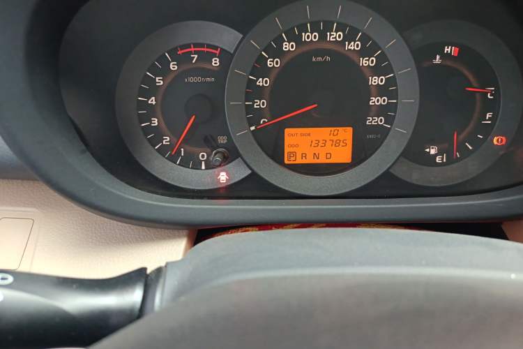 Used Toyota RAV4 2012 Luxurious Edition 2.0L Automatic All-Wheel Drive
