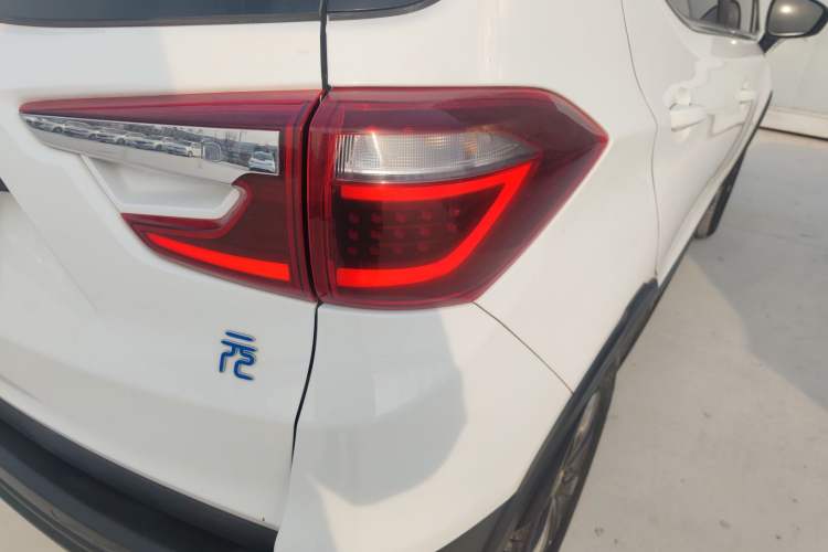 Used BYD Yuan New Energy 2018 EV360 Smart Connect Cool Edition