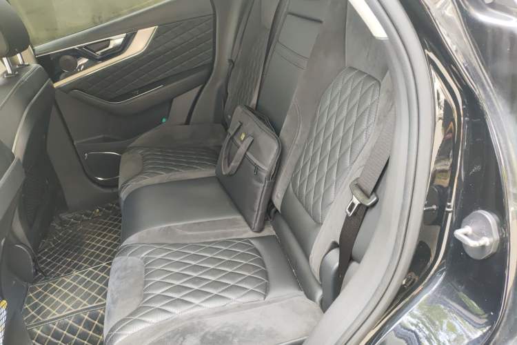 Used Hongqi HS5 2019 2.0T Smart Connect Flagship All-Wheel-Drive Version