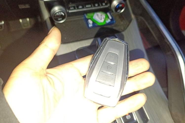 Used Geely Auto Coolray 2019 Sport Model 260T DCT Patrol China V Standard
