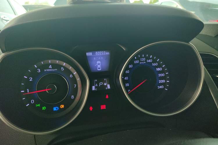 Used Hyundai Elantra (5th Generation / Langdong) 2016 1.6L Automatic Prestige Model Instrument Cluster