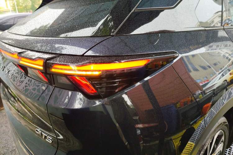 Used ARCFOX Alpha T5 2024 520 PRO