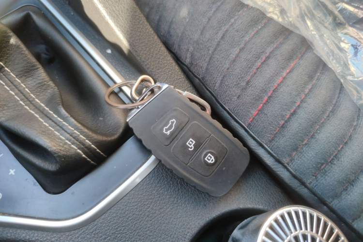 Used Bestune X40 2017 1.6L Automatic Prestige Edition Vehicle Key