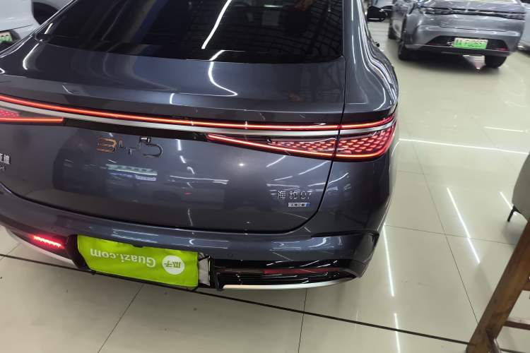 Used BYD Seal 07 DM-i 2025 Intelligent Driving Version DM-i 1.5L 125 km Prestige Edition Exterior 3