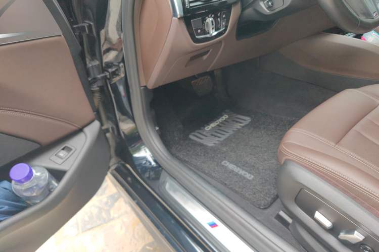 Used BMW 5 Series 2020 525Li M Sport Package