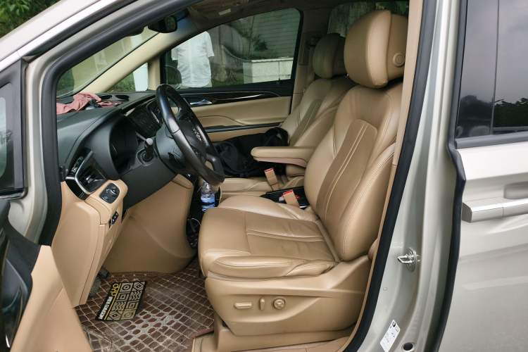 Used Buick GL8 2017 ES 28T Flagship Model China V Standard