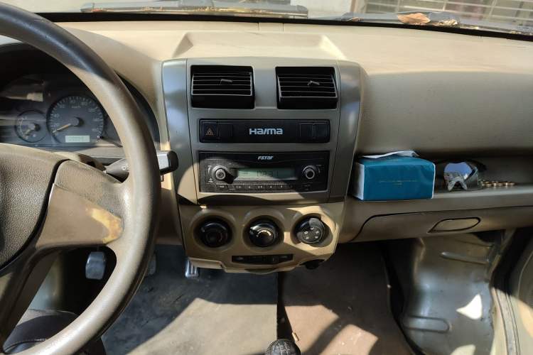 Used Haima Fushida Hongda 2012 1.0L Xin Hongda Utility Version Audio And AC Panel