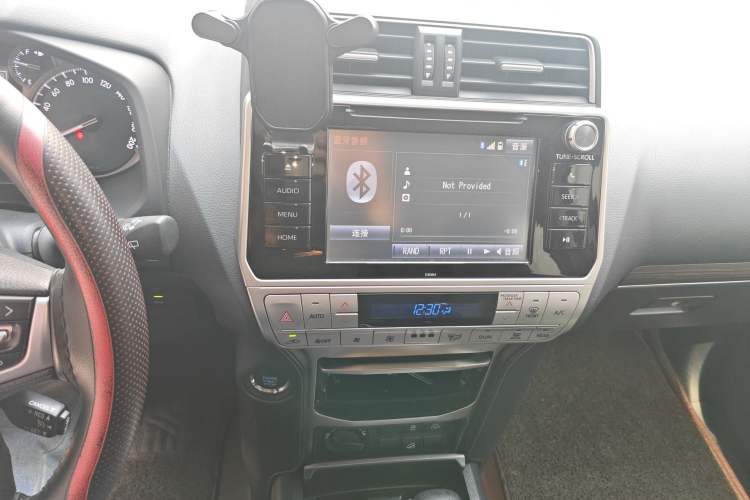 Used Toyota Prado 2018 3.5L Automatic TX-L Audio And AC Panel