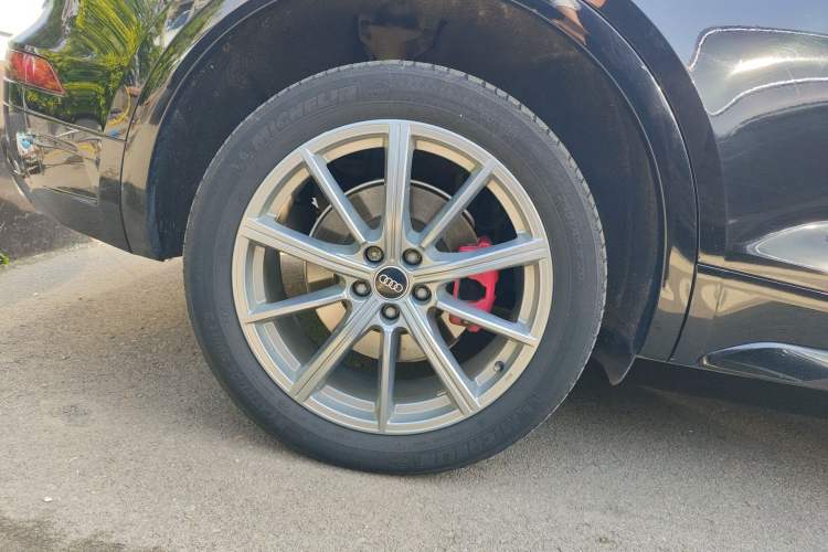 Used Audi Q5L 2022 40T Fashionable and Dynamic Model