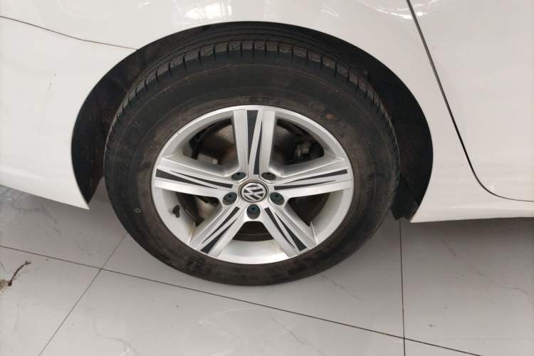 Used Volkswagen Lamando 2018 230TSI DSG Fashion Edition Right Rear Wheel Hub
