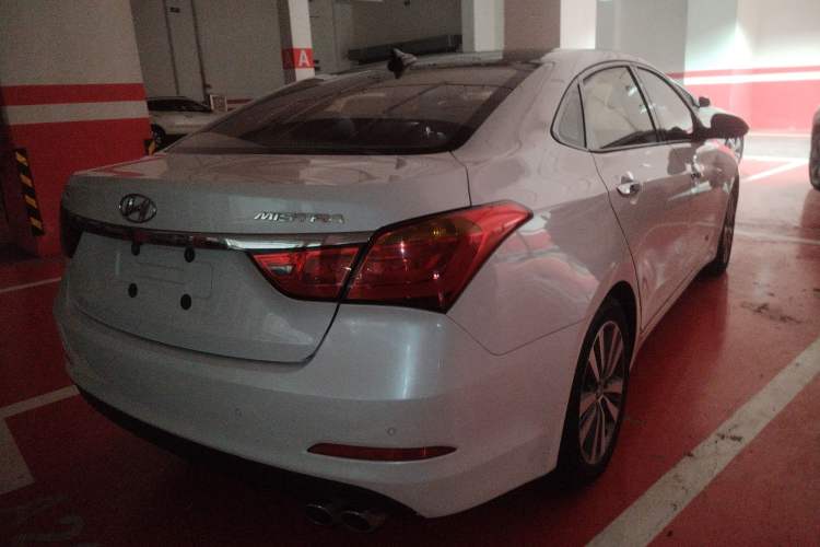Used Hyundai Mistra 2016 1.8L Automatic Deluxe DLX Model Rear Right 45 Deg