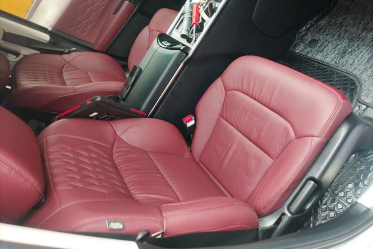 Used Honda Elysion 2022 2.0L eHEV Prestige Edition
