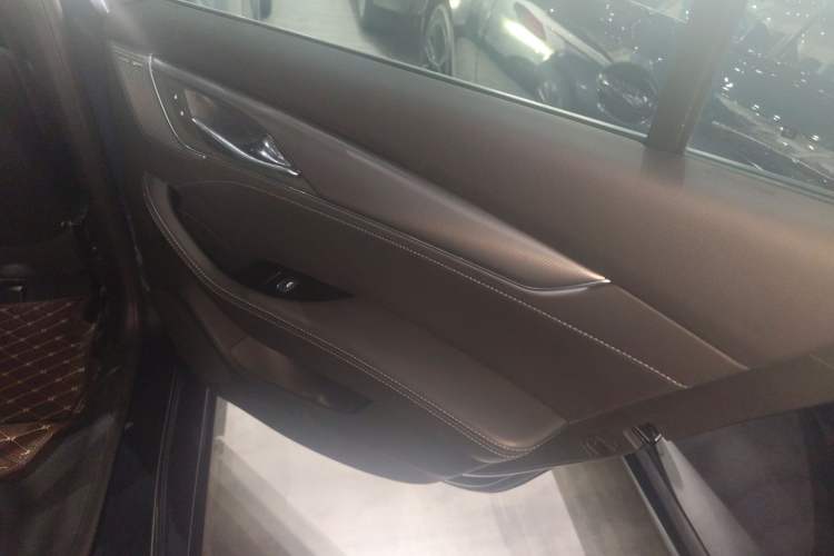 Used Cadillac CT5 2021 Revised 28T Luxury Version