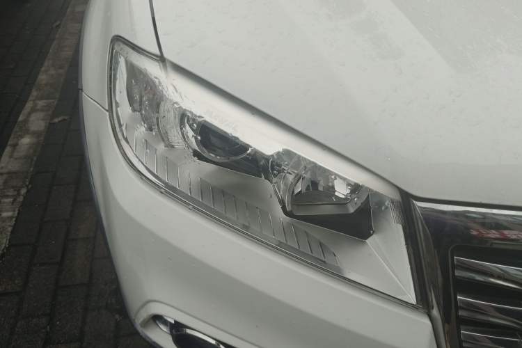 Used Haval H6 2018 Red-Label Sport Edition 1.5T Automatic Two-Wheel Drive Elite Model Right Front Headlight