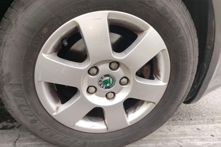 Used Skoda Octavia 2010 1.6L Manual - Yijun Version
