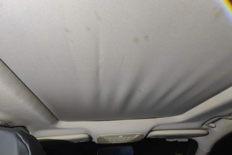 Used Ford Kuga 2013 1.6L GTDi 4x4 Elite Model Headliner