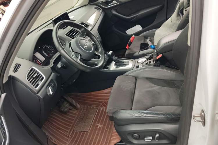 Used Audi Q3 2018 30th Anniversary Edition 35 TFSI quattro all-wheel-drive sport model Left Front Seat