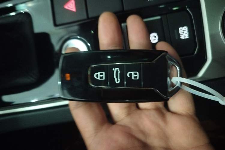 Used Volkswagen Touareg 2019 3.0 TSI Advanced Version China V Standard Vehicle Key