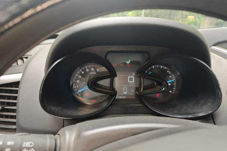 Used Dongfeng Aeolus AX7 2016 1.4T Manual Zhuyue Model Instrument Cluster