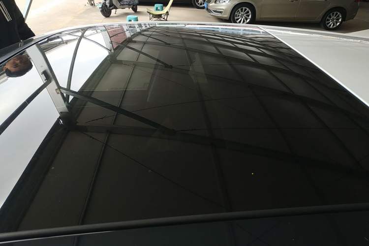 Used Volkswagen Golf 2016 230TSI Automatic Comfort Version
