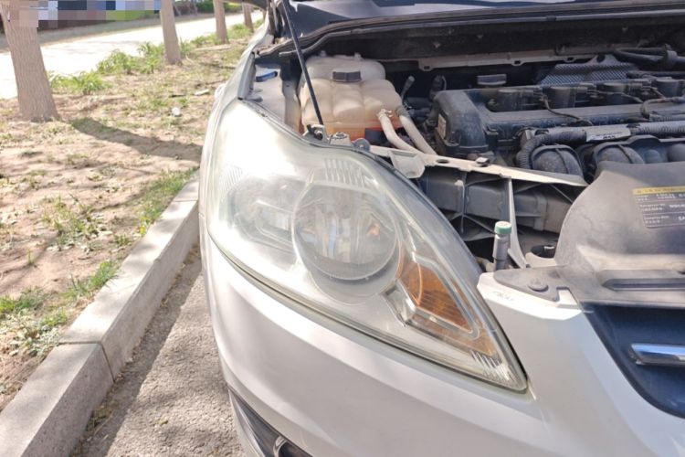 Used Ford Focus 2013 Sedan Classic 1.8L Automatic Base Model