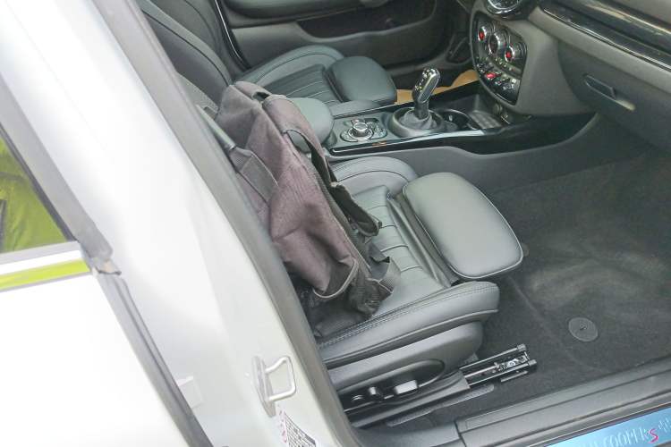 Used MINI Clubman 2023 Revised 2.0T COOPER S Connoisseur