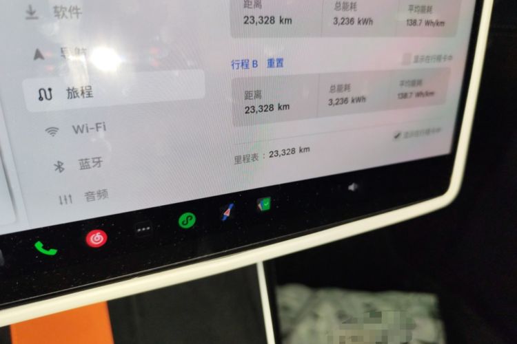 Used Tesla Model Y 2025 Rear-Wheel-Drive Version Odometer Close Up