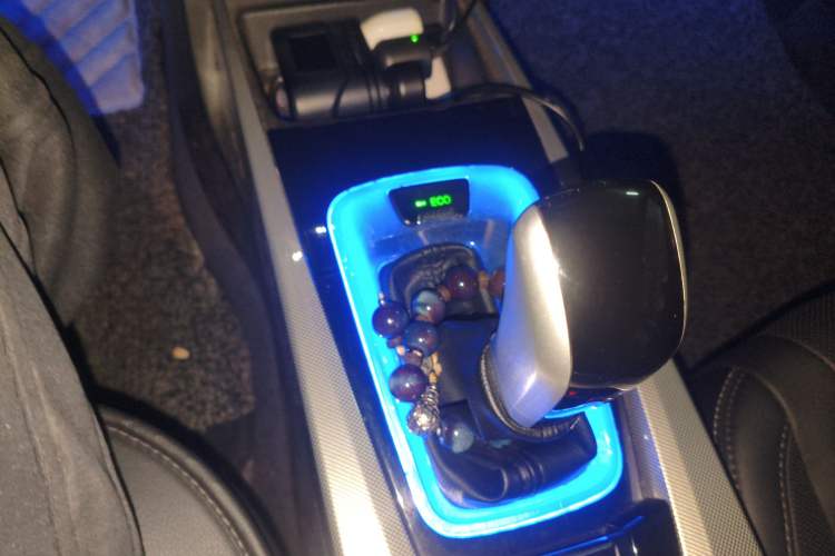 Used Luxgen U6 SUV 2015 1.8T Fashion-Upgraded Model
