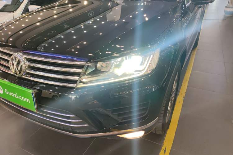 Used Volkswagen Touareg 2017 3.0 TSI Touareg Edition