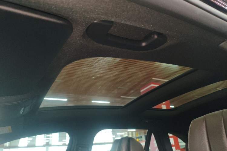 Used Mercedes-Benz GLC 2018 GLC 260 4MATIC Dynamic Edition Headliner