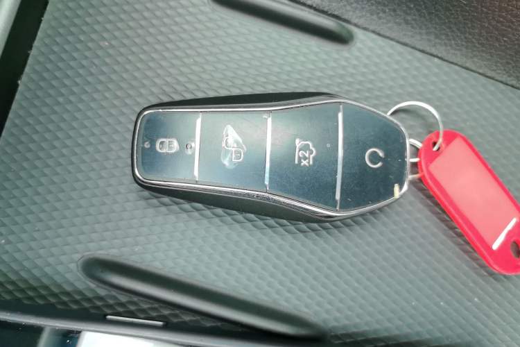 Used BYD Seal 05 DM-i 2025 DM-i Intelligent Drive 120KM Flagship Model Vehicle Key