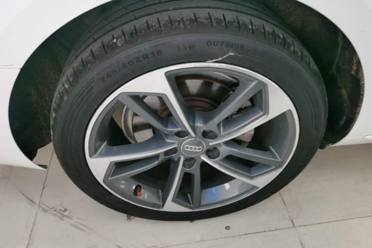 Used Audi A4L 2018 30th Anniversary Edition 40 TFSI Trendy Model
