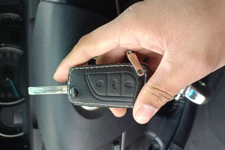 Used Toyota Camry 2015 2.0G Premier Edition
