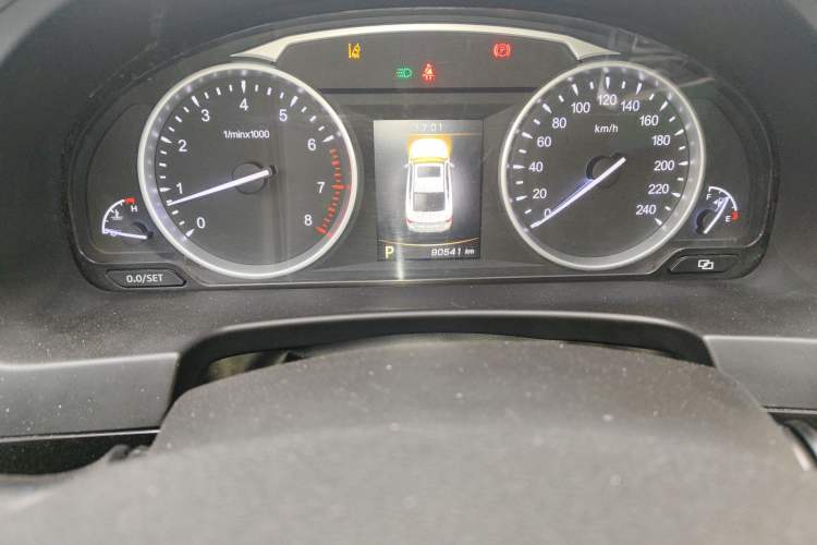 Used Geely Auto Emgrand GT 2015 1.8T Flagship Model
