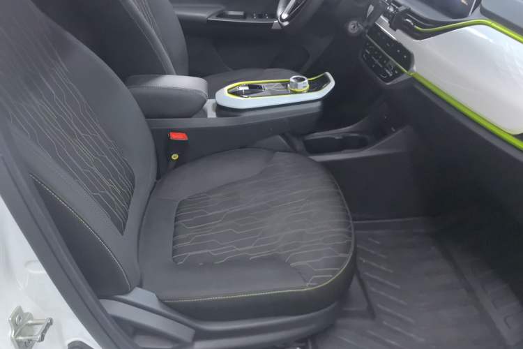 Used CHANGAN Benni E-Star 2020 Heart Edition Lithium Iron Phosphate (31.18 kWh)