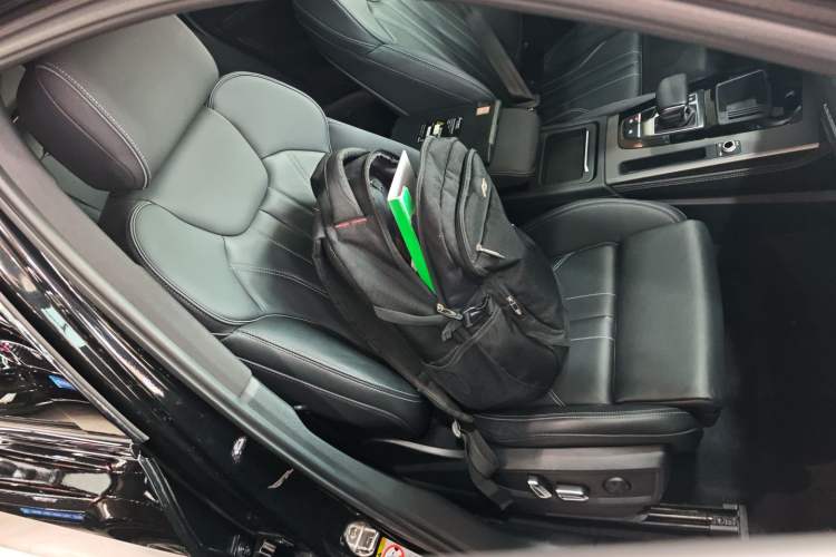 Used Audi Q5L 2023 40T Luxury Dynamic Model
