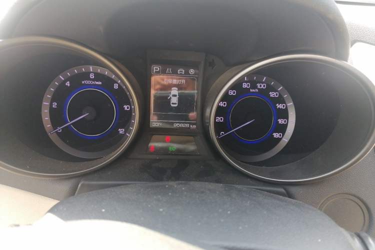 Used CHANGAN Eado New Energy 2016 Pure Electric Deluxe Model
